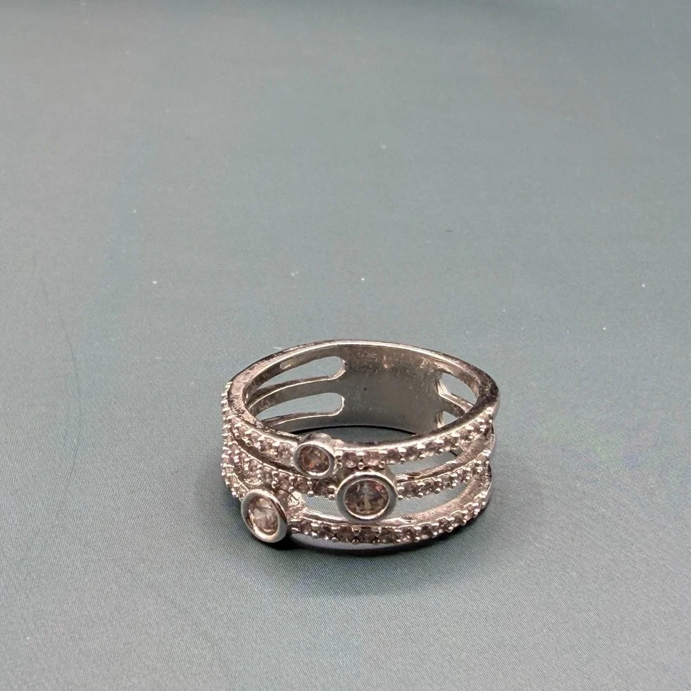 N/A bold silver